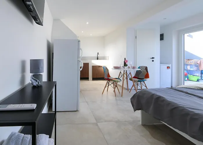 Apartamento Stunning In With Swimming Pool *